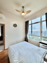 Vacanza @ East (D14), Condominium #570605961